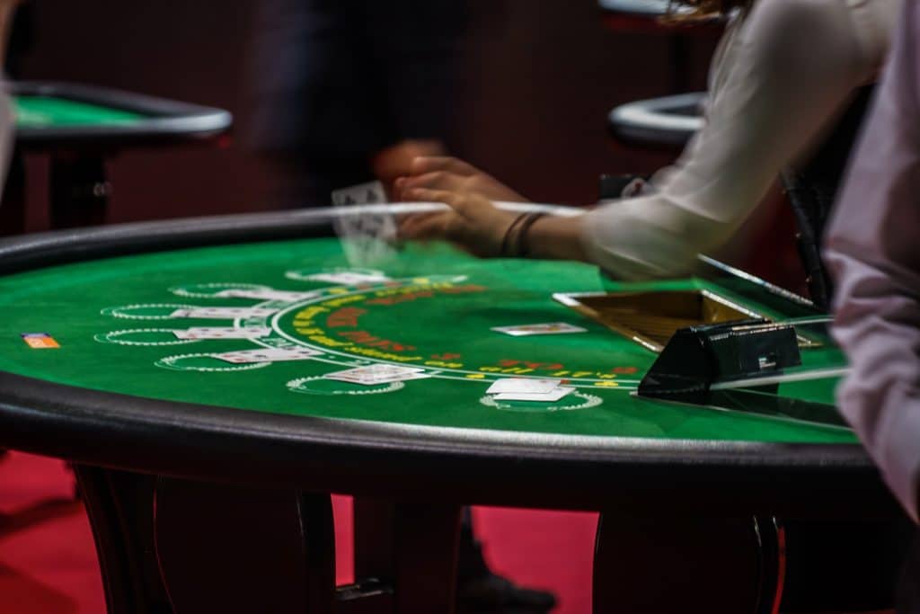 博彩电子技巧揭秘：掌握这些策略稳步盈利-棋牌技巧-棋牌策略-棋牌网论坛
